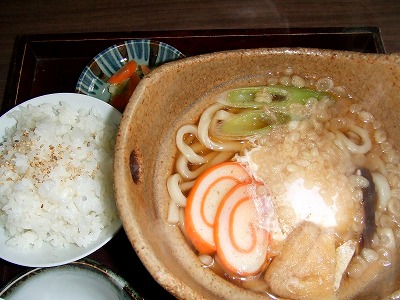鍋焼きうどん　