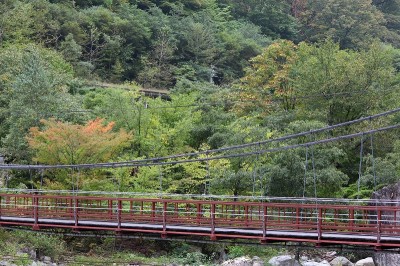 紅葉奥飛騨深山荘