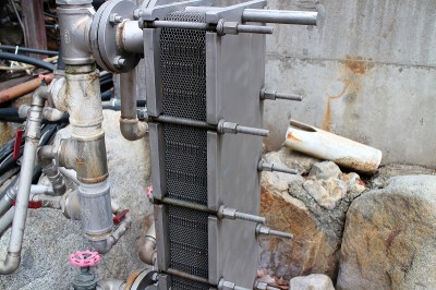 熱交換器 高山市奥飛騨温泉郷新穂高温泉深山荘熱交換器